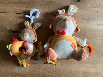 Peluche d’activité et jouet d’activité avec pince baby sun