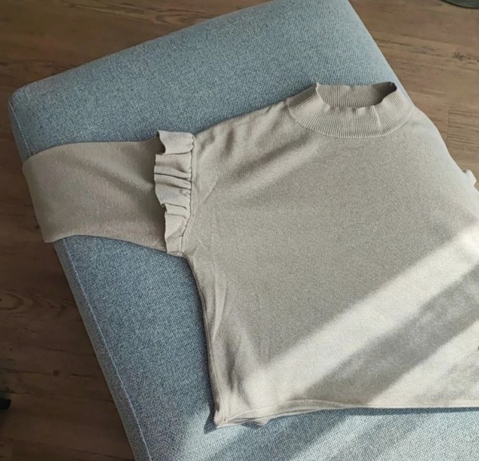 Pull beige Mango fille 12 ans. - photo numéro 2