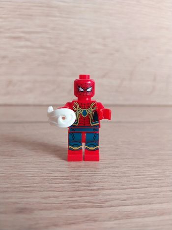Figurine type lego Spiderman Marvel