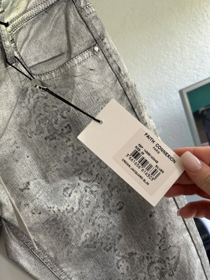 Pantalon gris argentée - photo numéro 4