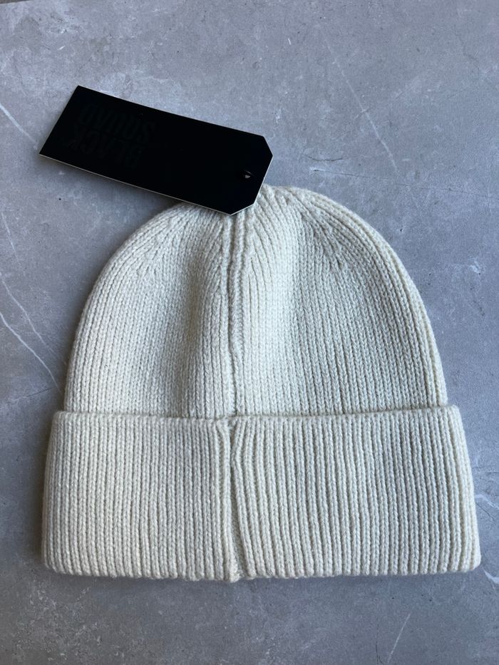 Bonnet - photo numéro 3