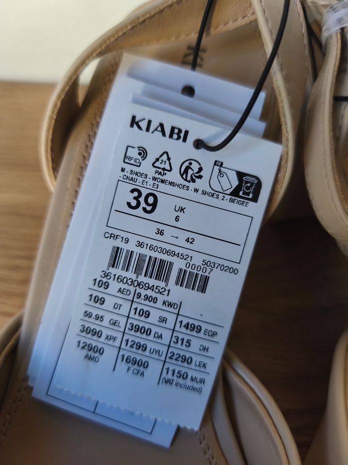 Kiabi chaussures babies pointure 39 - photo numéro 6