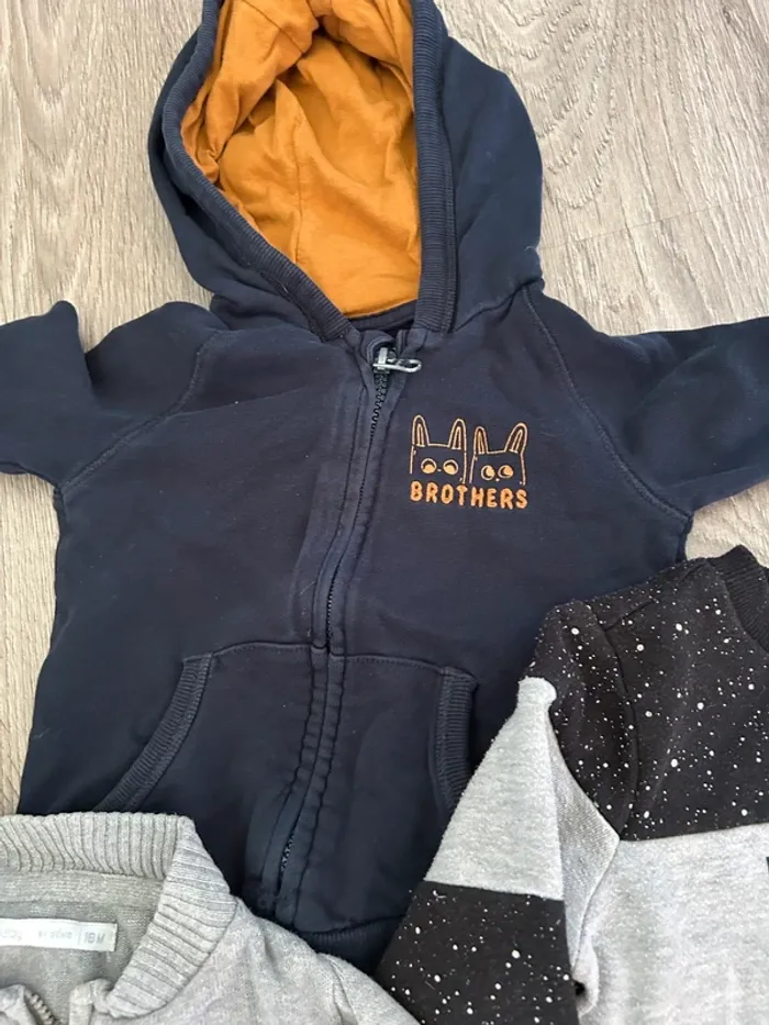Veste gilet pull 24 mois - photo numéro 4