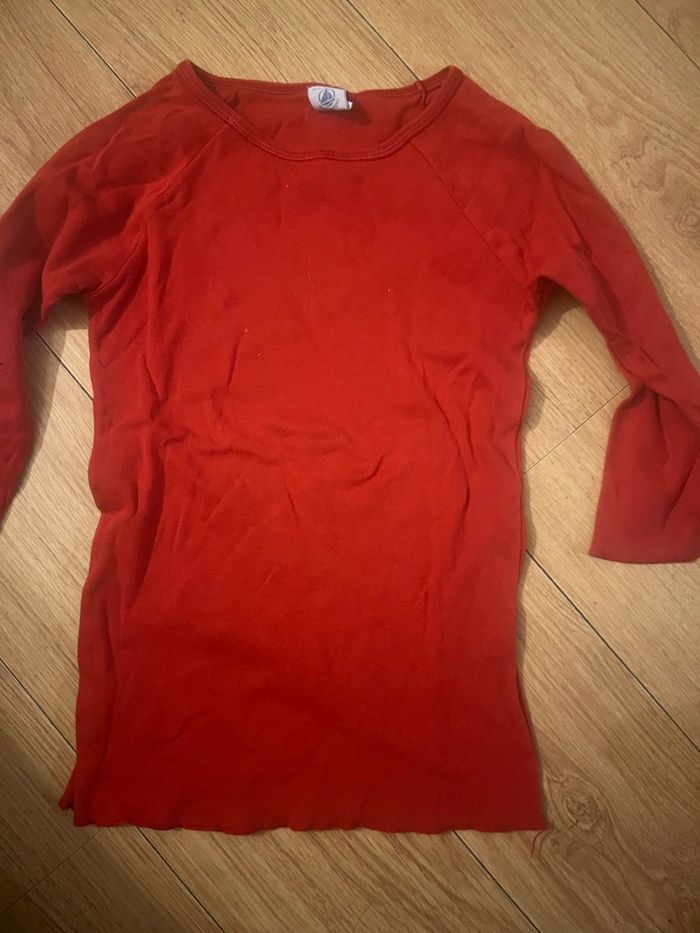 T shirt rouge - photo numéro 3