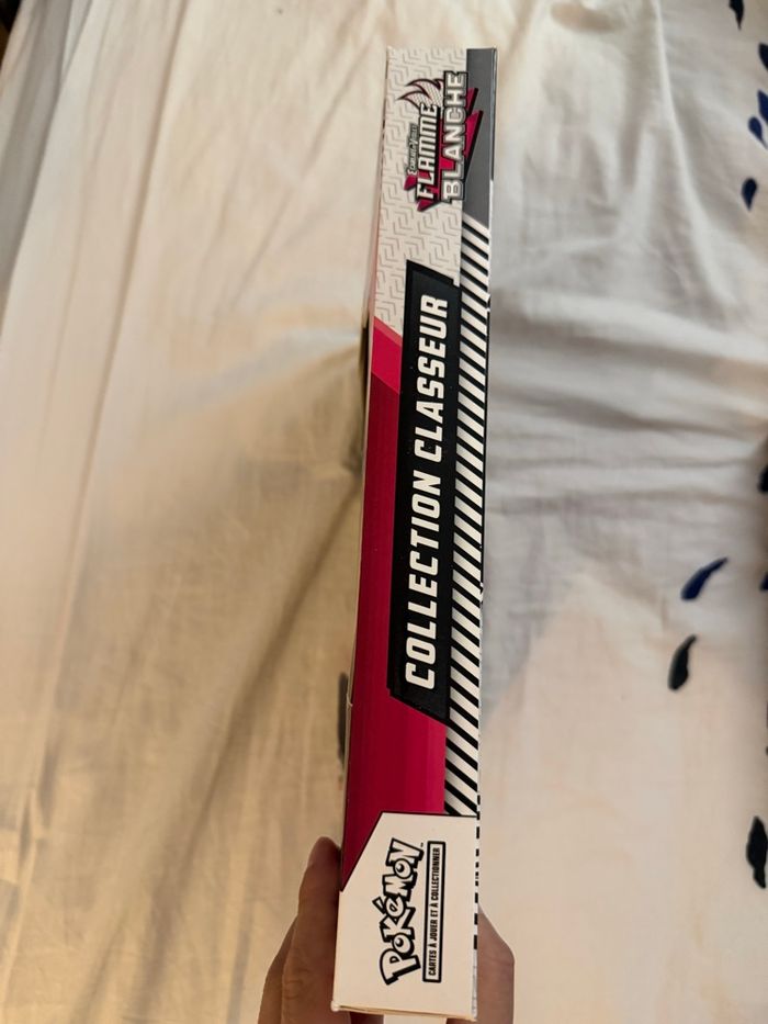 Pokémon – Collection Classeur Écarlate et Violet : Flamme Blanche scellé et complet - photo numéro 5