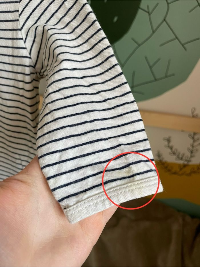 Lot de 2 pyjamas léger tachés - photo numéro 10