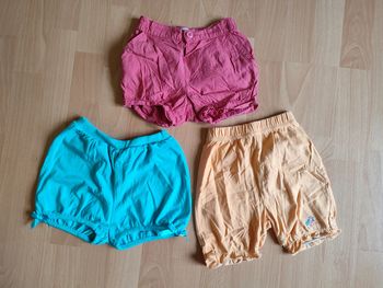 Lot 3 shorts été 18M
