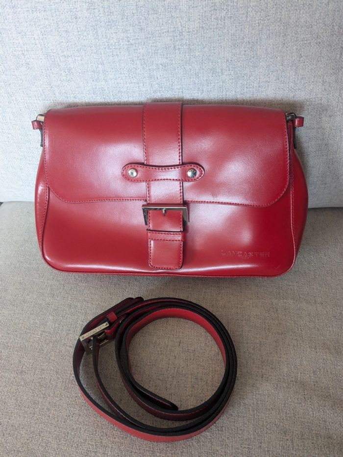 Sac Lancaster comme neuf rouge bordeaux bandoulière