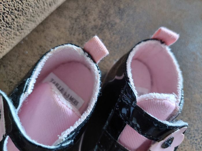 Chaussures 0/3mois - photo numéro 4