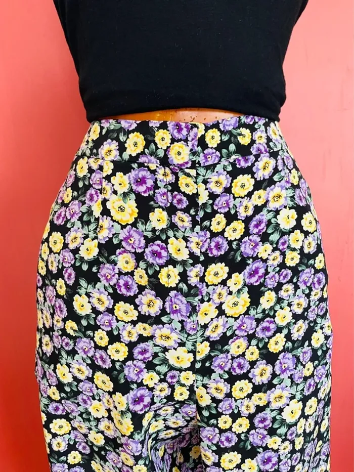 Joli pantalon taille haute jambes larges à fleurs - photo numéro 3