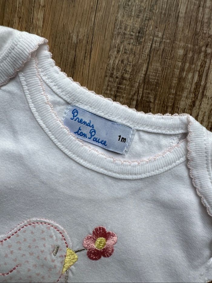 - Tee shirt Prends ton pouce      - 1 mois - Très bon état - photo numéro 2