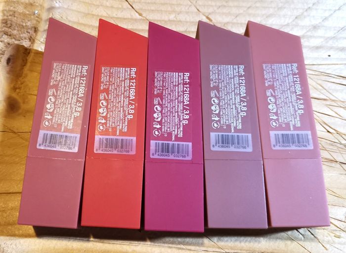 Rouge à Lèvres "DDonna" - photo numéro 2