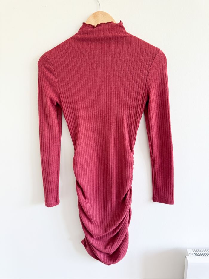 Robe manches longues moulante col montant drapée bordeaux Shein taille 34 XS - photo numéro 4