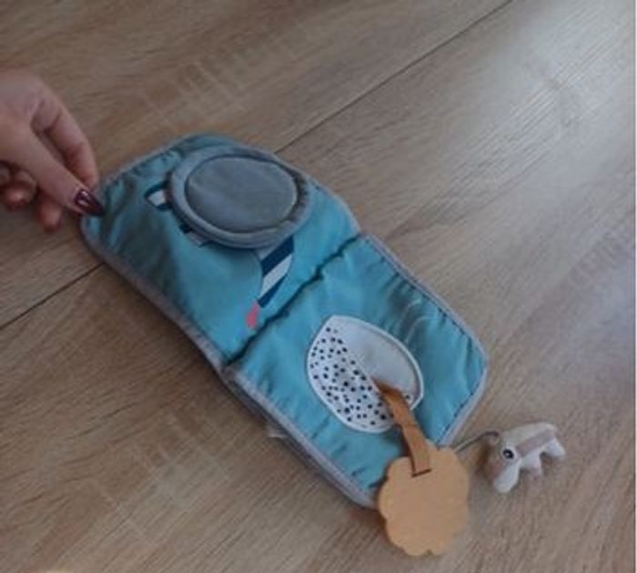 Livre d’éveil - photo numéro 2