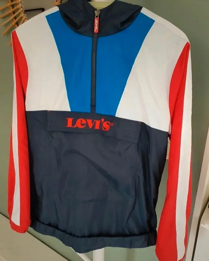 Coupe vent / k-way garçon levi's 14 ans Excellent état - photo numéro 2