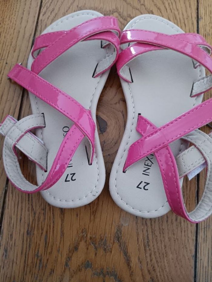 Chaussures fille neuve