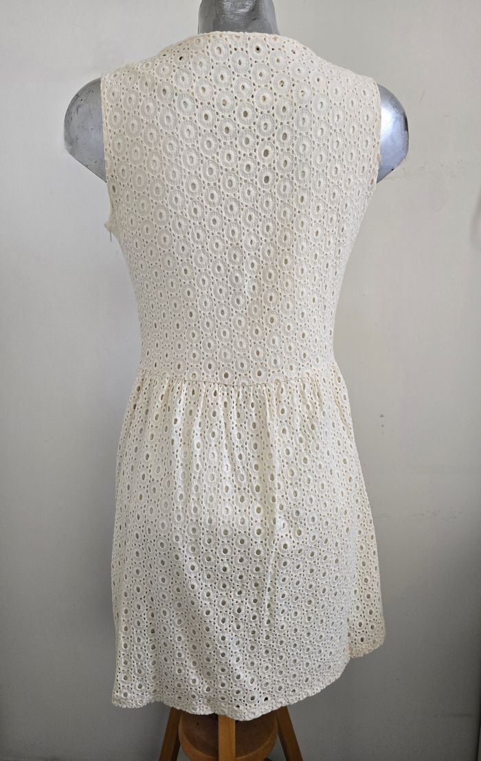 📌 Robe Style Retro Broderie Anglaise - Yumi - photo numéro 6