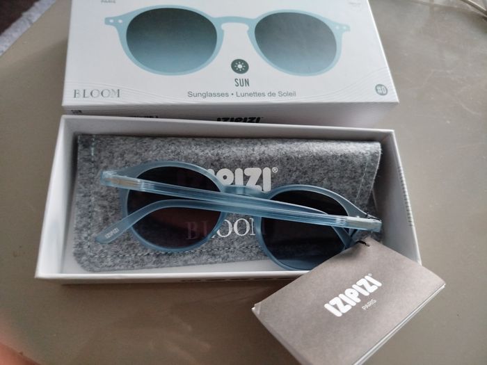 Lunettes de soleil izipizi couleur Bloom bleu - photo numéro 4