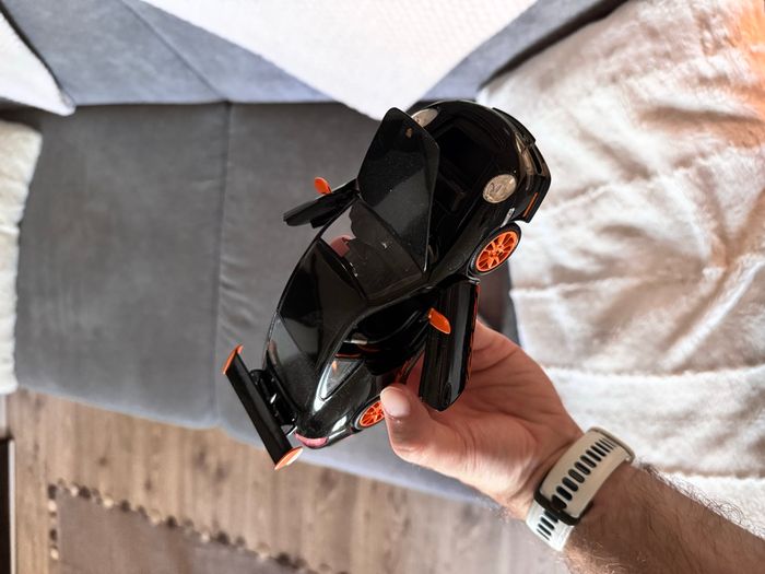 Porsche 911 GT3 RS orange 1:24 Neuf + Emballage - photo numéro 2
