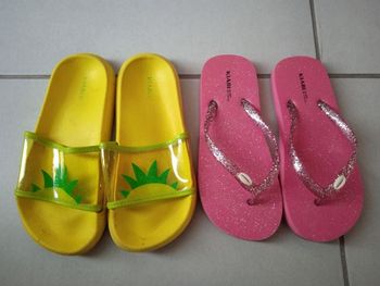 Lot de 2 paires de claquettes fille - 31