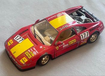Voiture 348TB