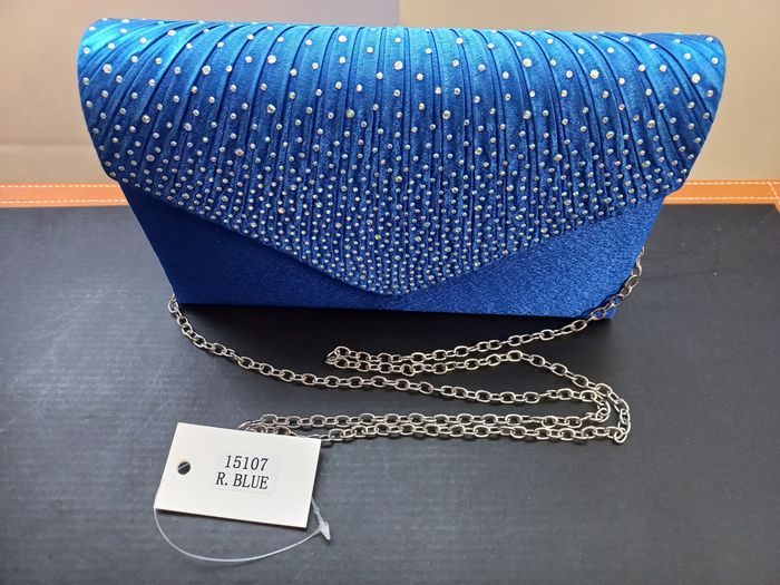 Pochette chic bleue - photo numéro 7