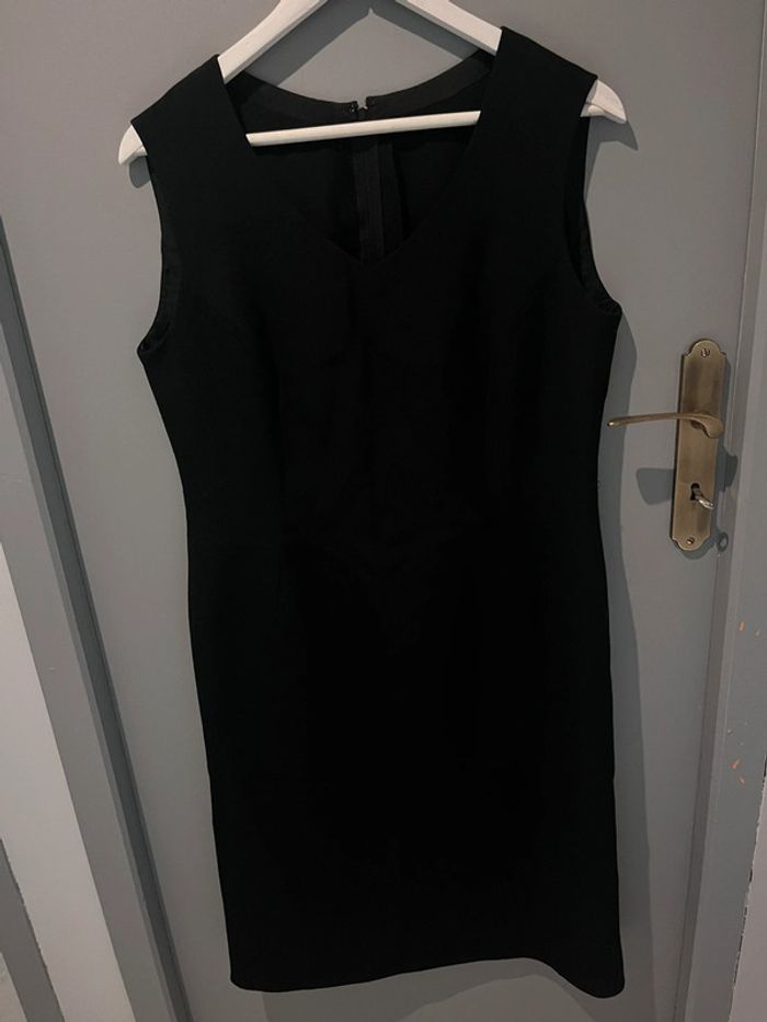 robe noir