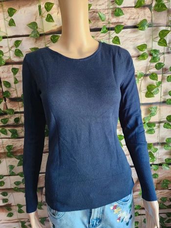 🌸Pull fin Marine Yessica Taille 36🌸