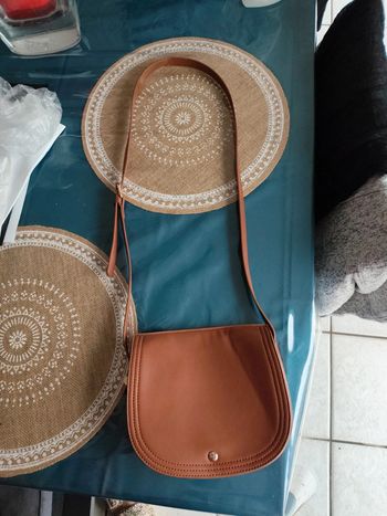 Sac bandoulière cognac neuf