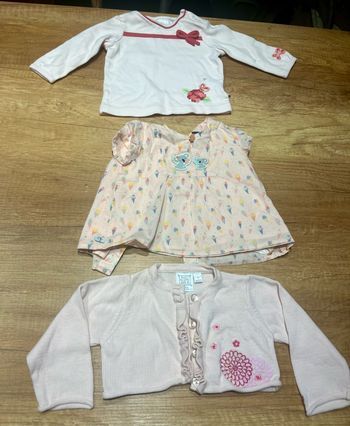 Lots  3 mois fille