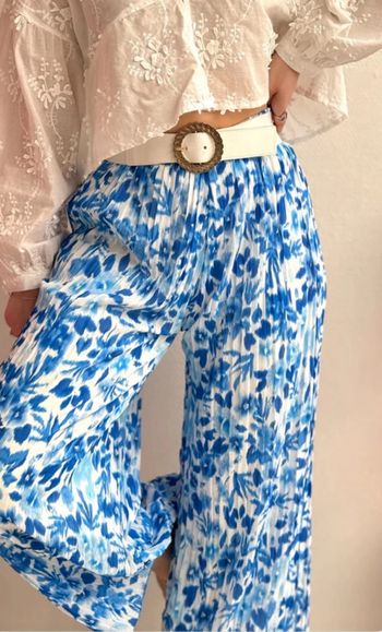 Pantalon fluide bleue et blanc