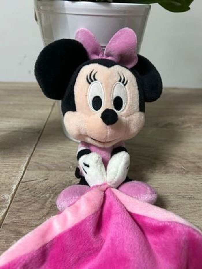 Doudou Minnie - photo numéro 2
