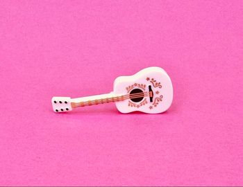 Lego City Accessoires, instruments de musique : Guitare Acoustique blanche cordes dorées - NEUF
