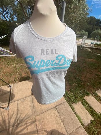 TEE shirt Superdry M 38