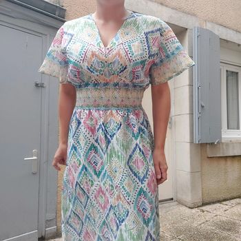 Robe neuve superbe qualité taille 38
