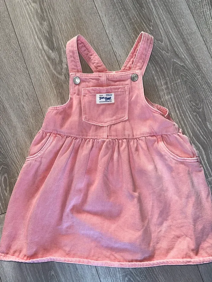 Robe rose