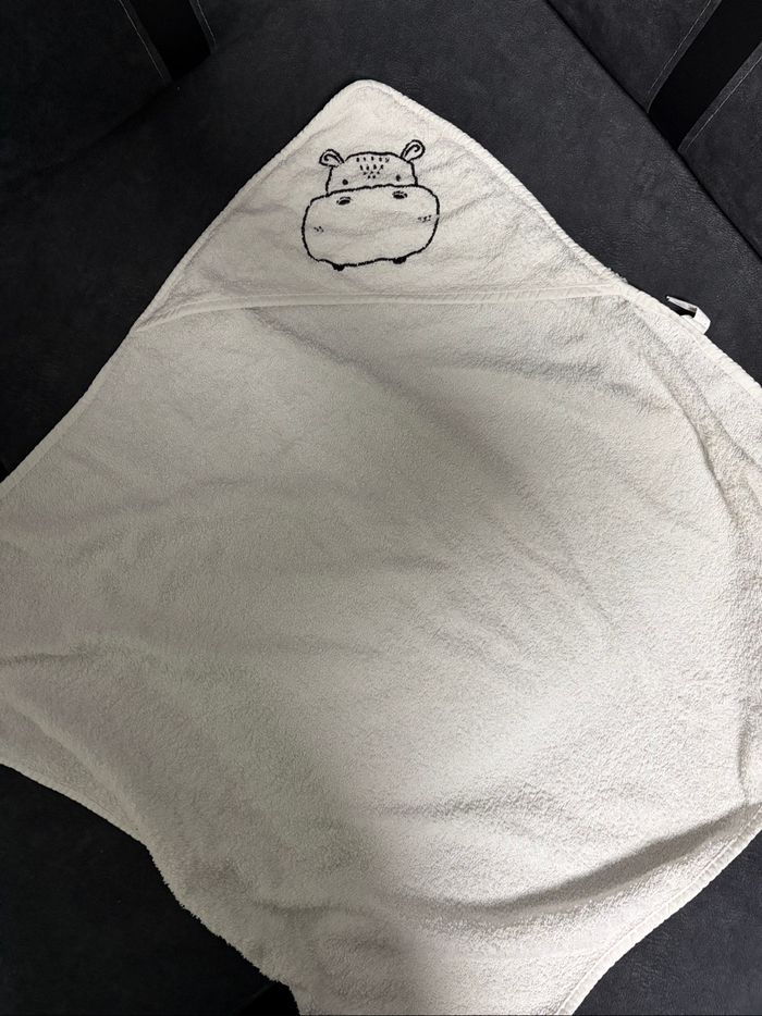 Serviette de bain cape de bain bébé - photo numéro 2