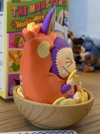 🍟 Pop Mart Labubu – Wacky Mart Series : Chips (avec boîte + carte)