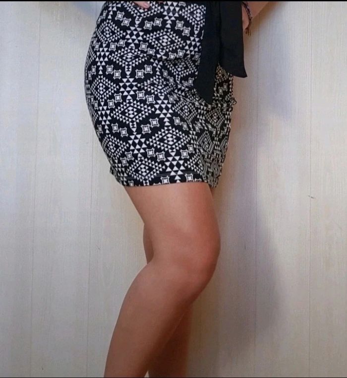 Mini jupe très peu portee
