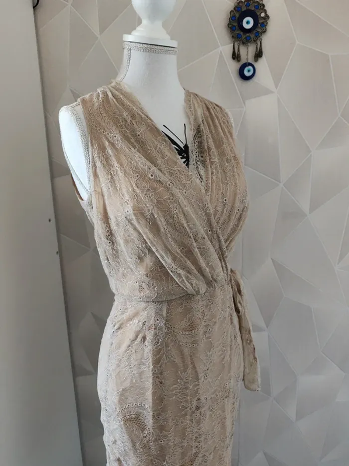 Robe beige - photo numéro 5