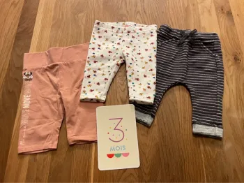 Lot pantalons 3 mois