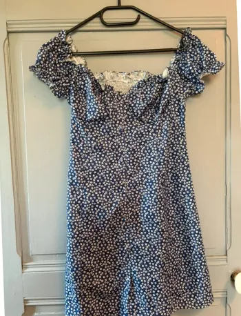 Petite robe à fleurs SHEIN taille S