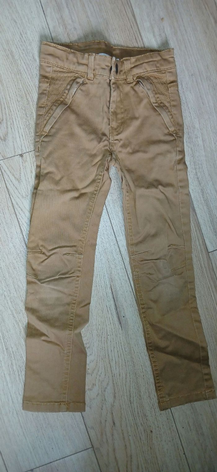 Pantalon taille 6 ans