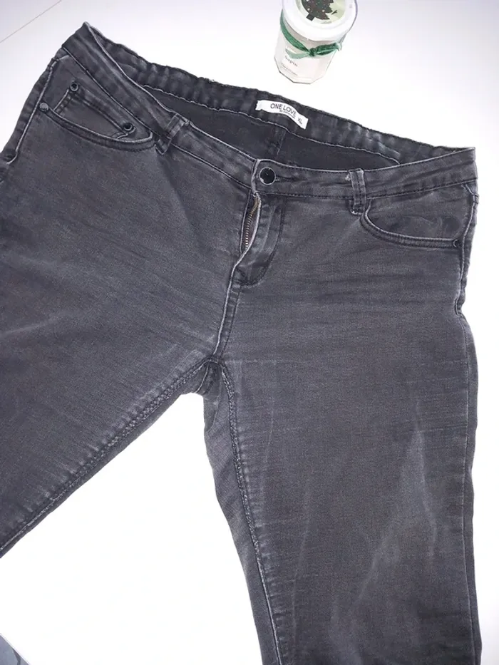 Jean noir effet usé