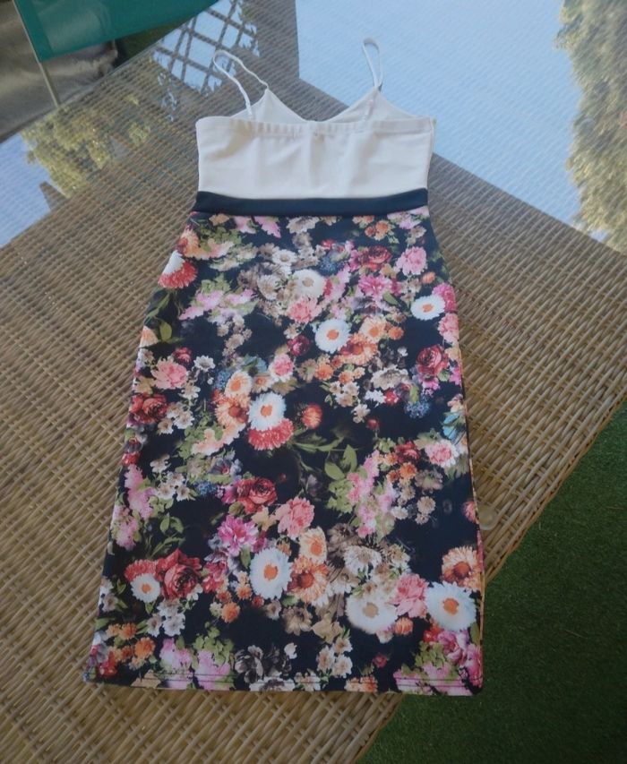 Robe fleuri - photo numéro 2