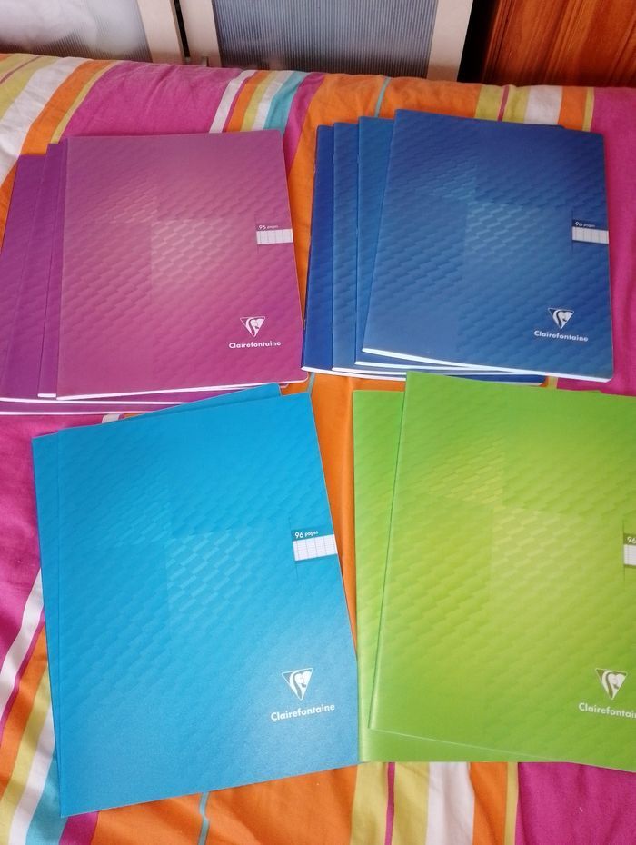 Lot de 12 cahiers 24x32 clairefontaine neuf - photo numéro 3