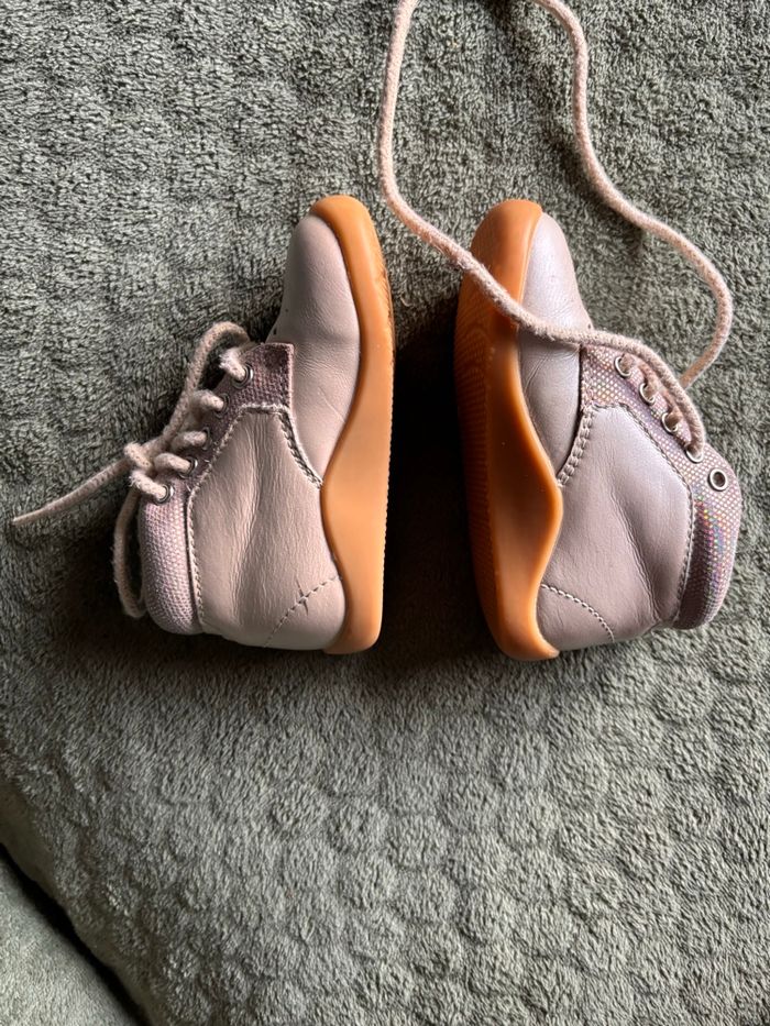 chaussures premiers pas en taille 21 - photo numéro 2