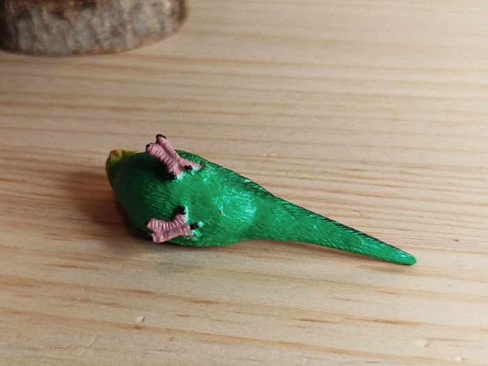 Figurine oiseau perruche verte Animal de la campagne - photo numéro 3