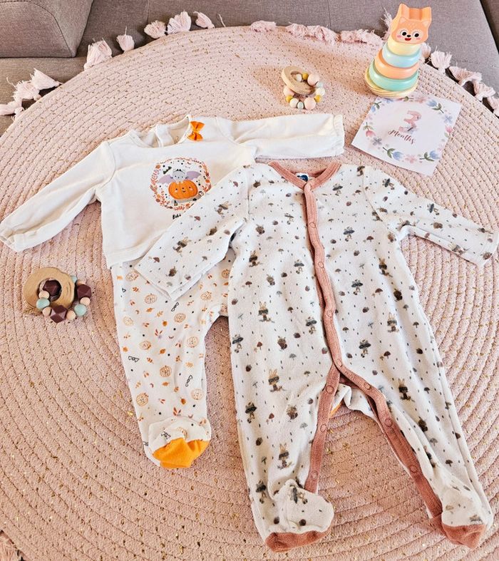 Lot 2 pyjamas
