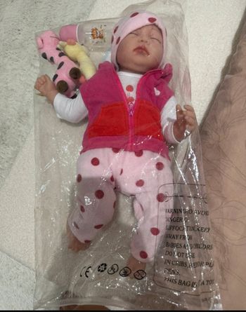 Poupee reborn fille